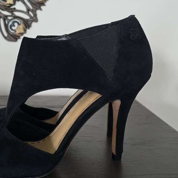 Coach Black Suede Heels - Picture 12 of 12